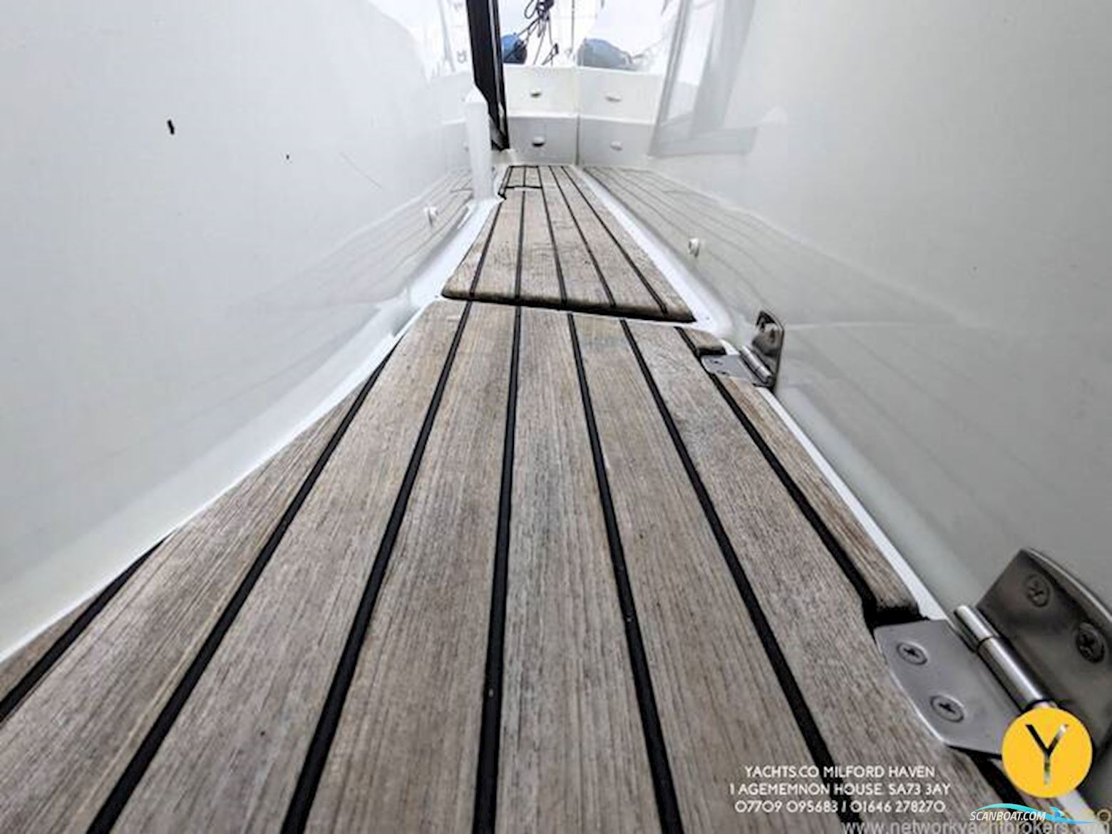 Jeanneau Merry Fisher 855