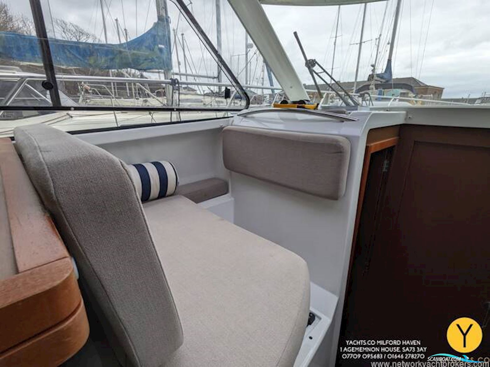 Jeanneau Merry Fisher 855