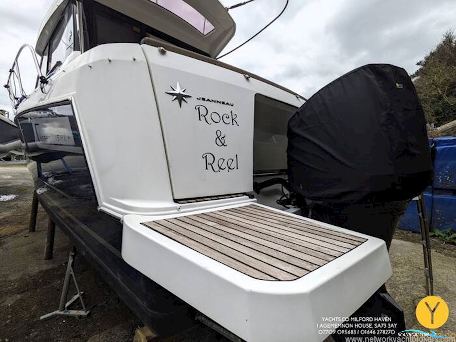 Jeanneau Merry Fisher 855