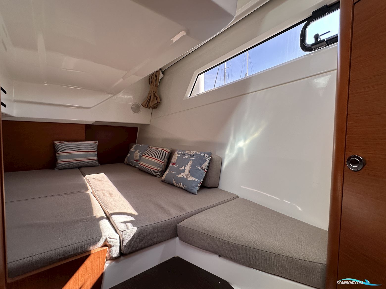 Jeanneau Merry Fisher 855