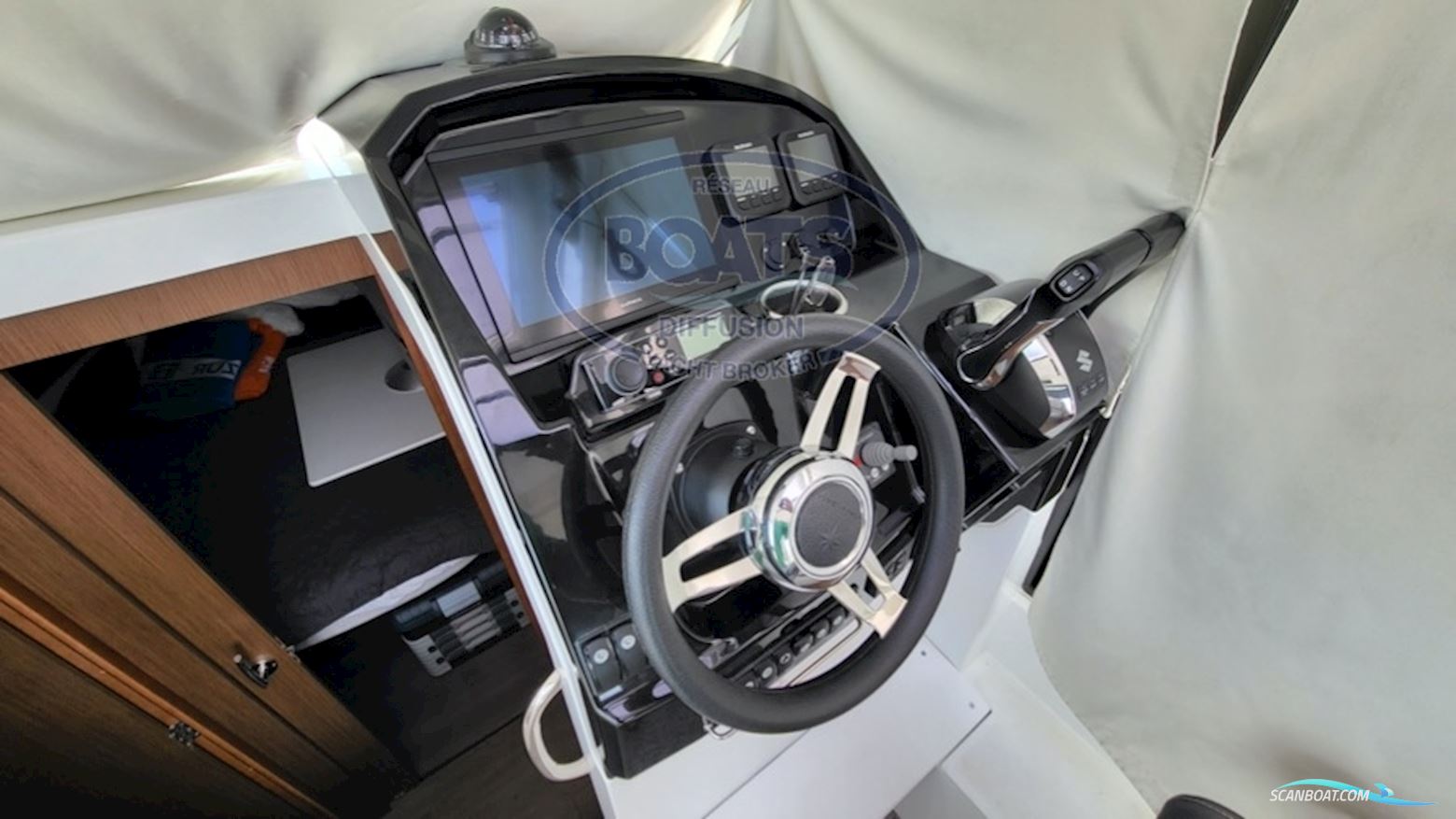 Jeanneau MERRY FISHER 895 OFFSHORE