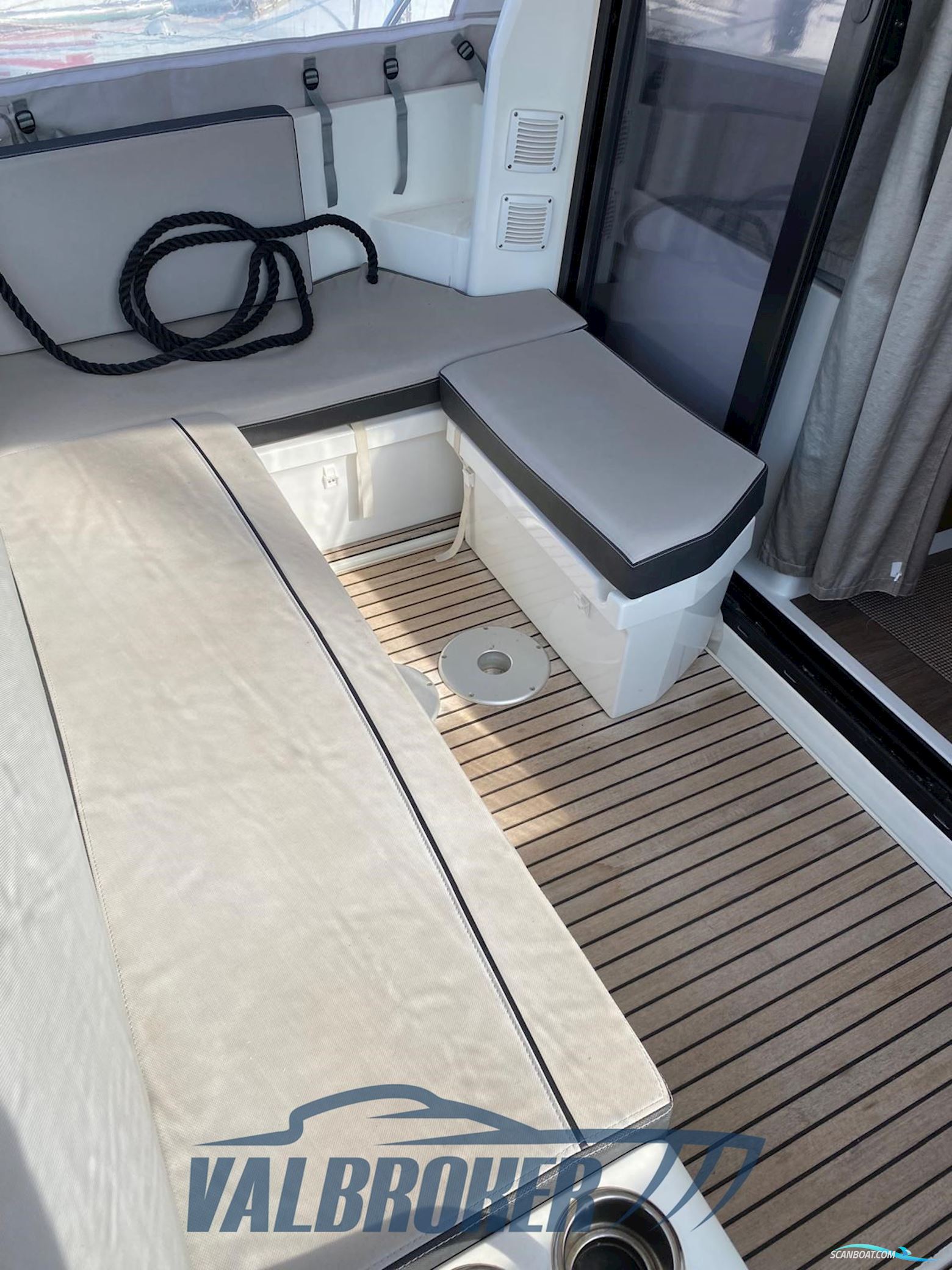 Jeanneau Merry Fisher 895 Offshore