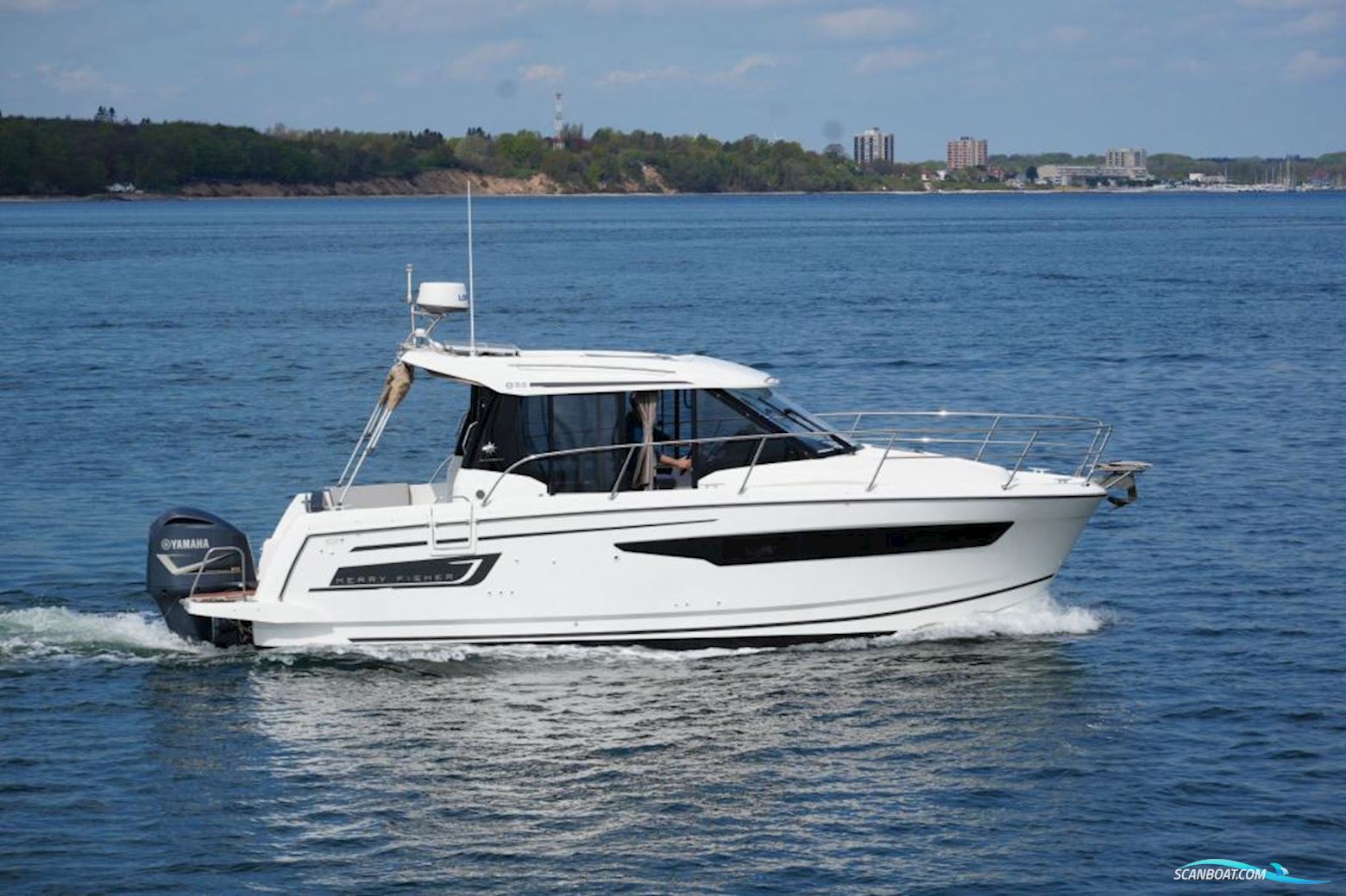 Jeanneau Merry Fisher 895