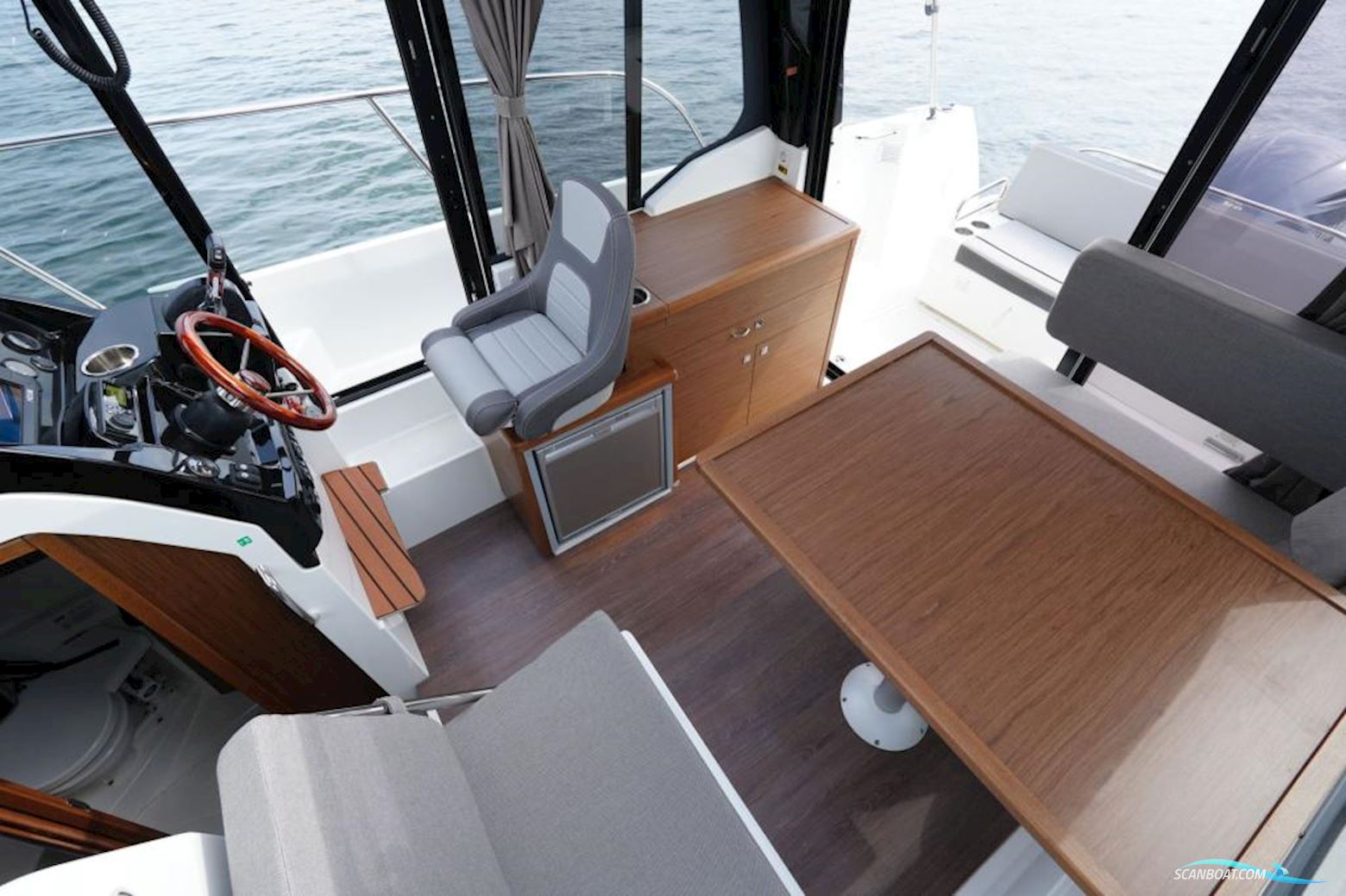 Jeanneau Merry Fisher 895