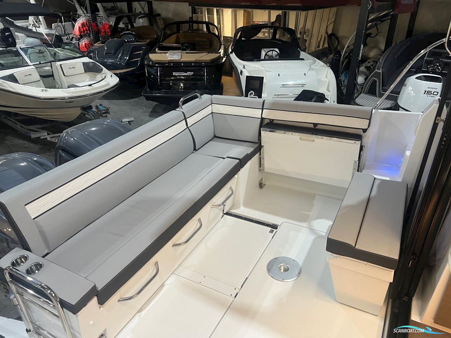 Jeanneau Merry Fisher 895 Serie 2