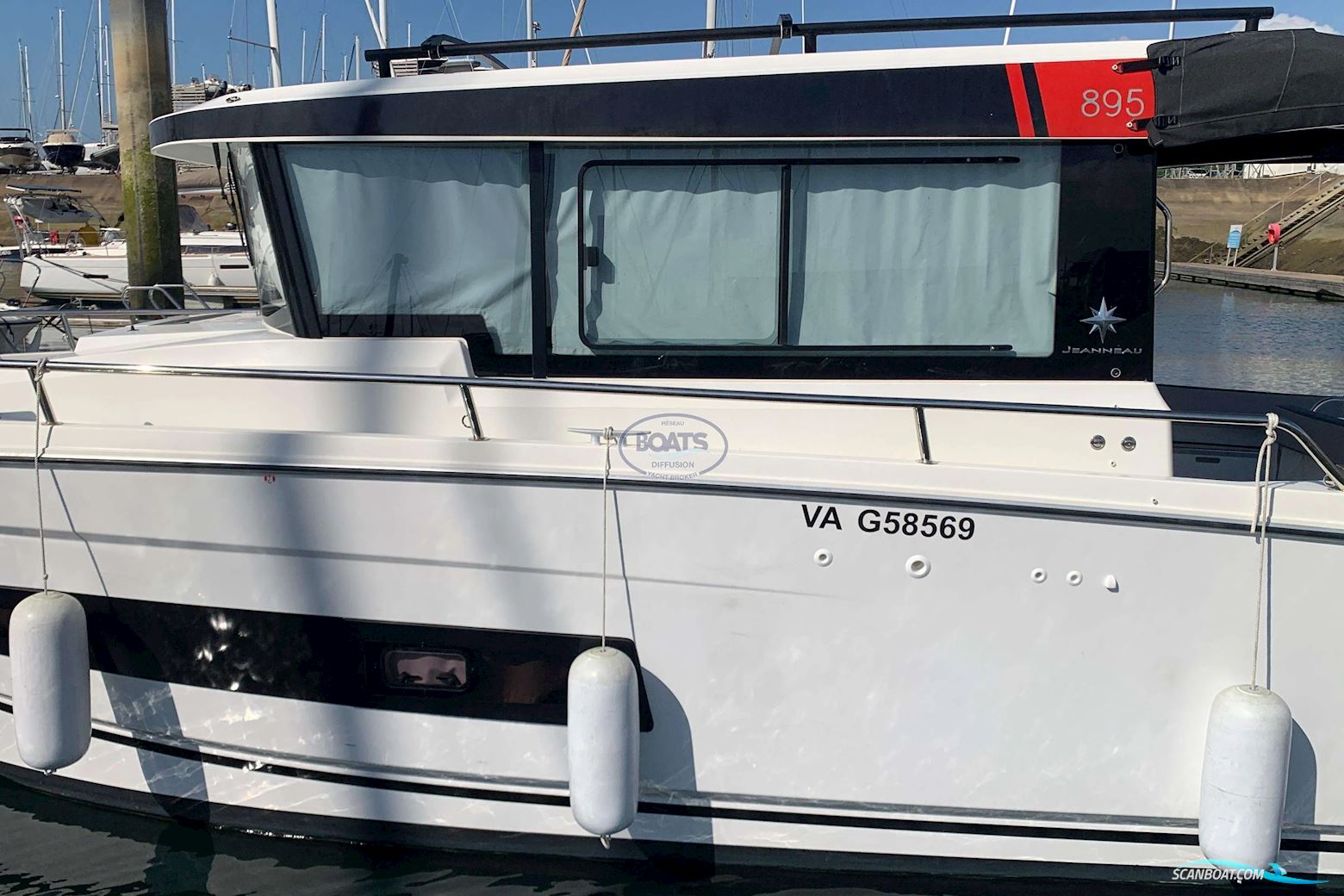 Jeanneau MERRY FISHER 895 SPORT