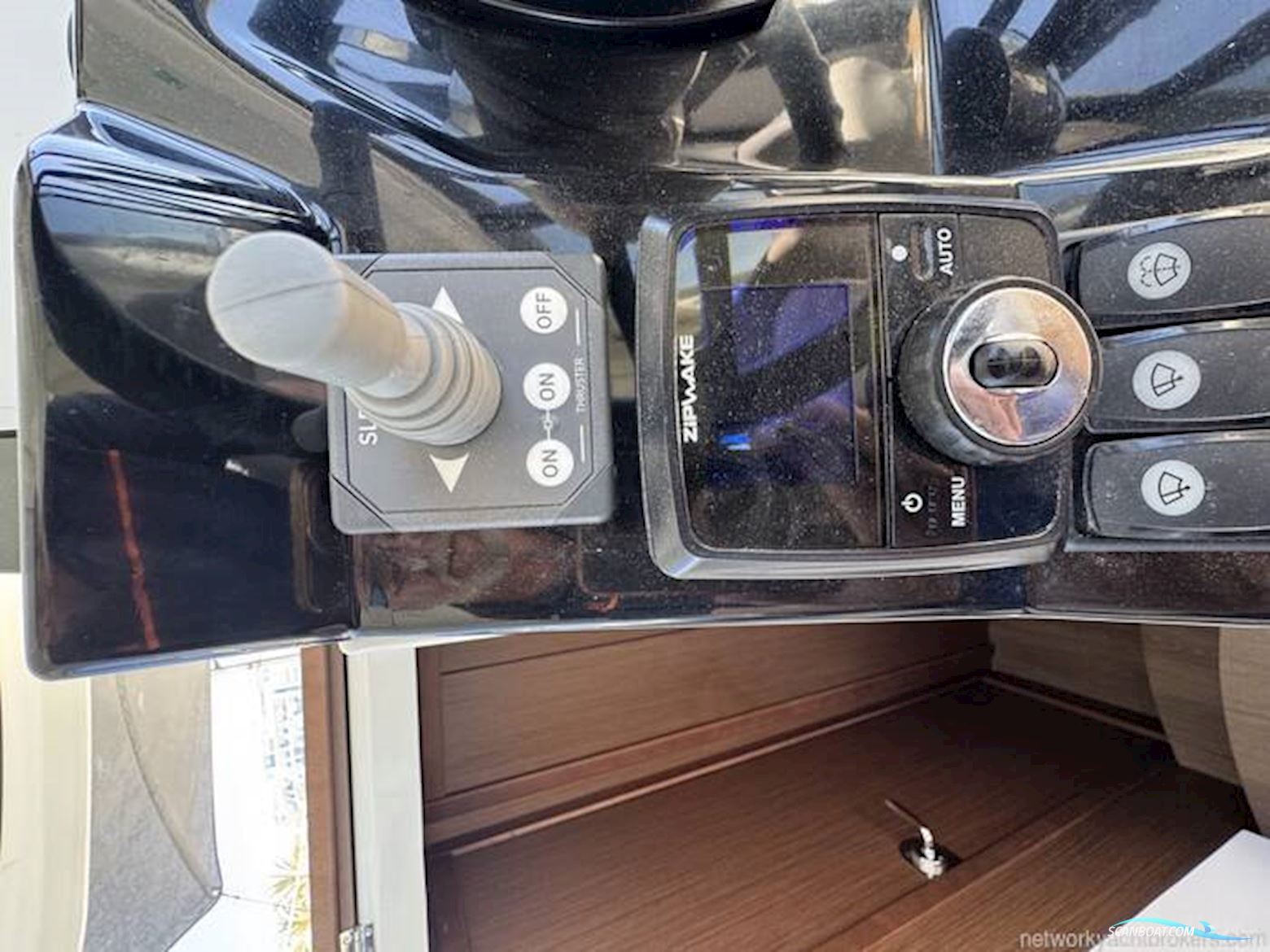 Jeanneau Merry Fisher 895 Sport
