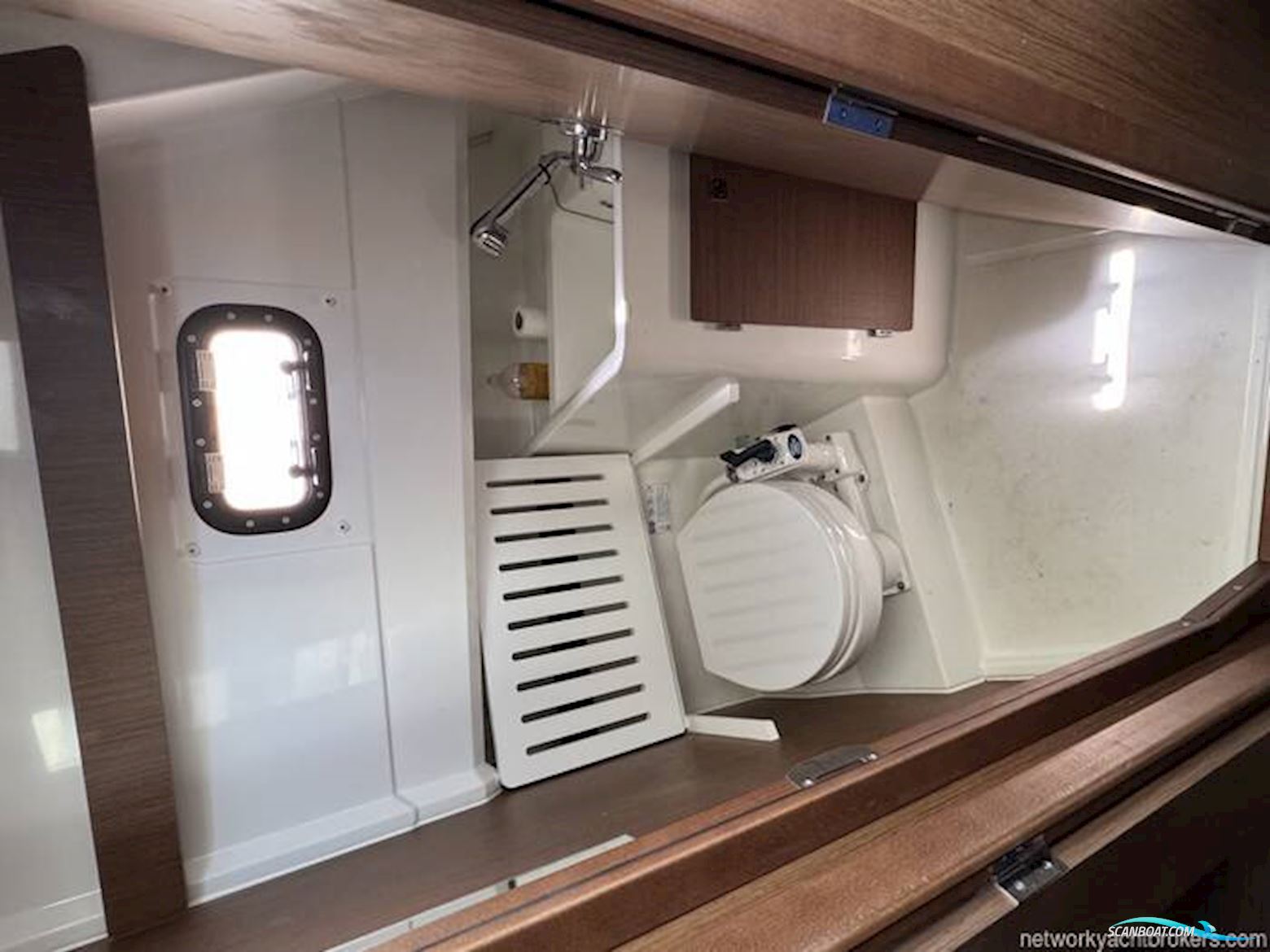 Jeanneau Merry Fisher 895 Sport