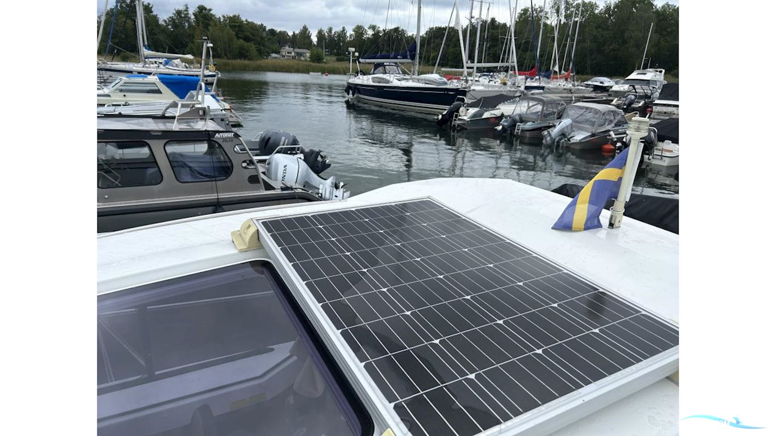 JEANNEAU MOTORBÅT 795 MERRY FISHER CABIN