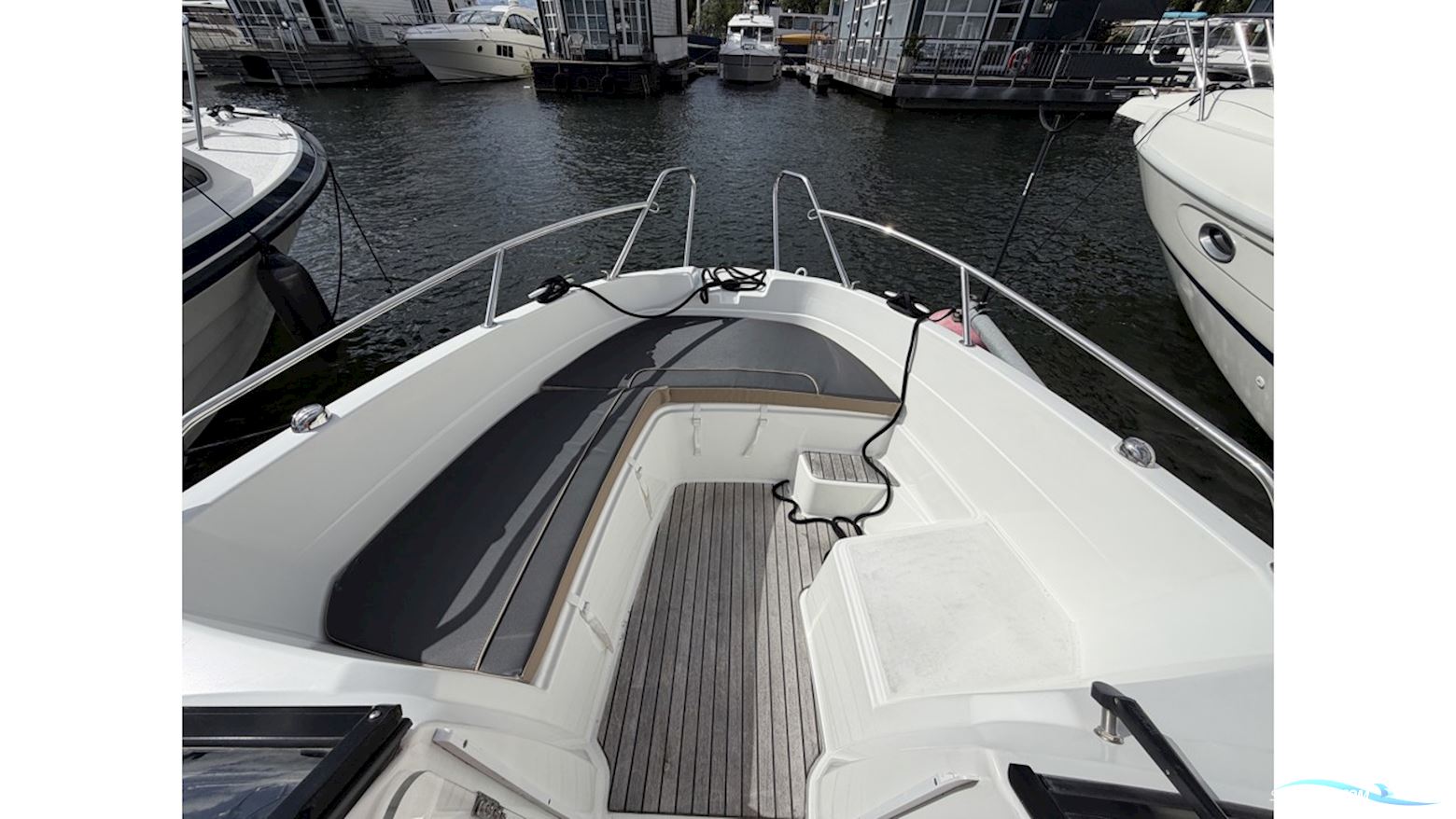 Jeanneau Motorbåt Cap Camarat 6.5 BR