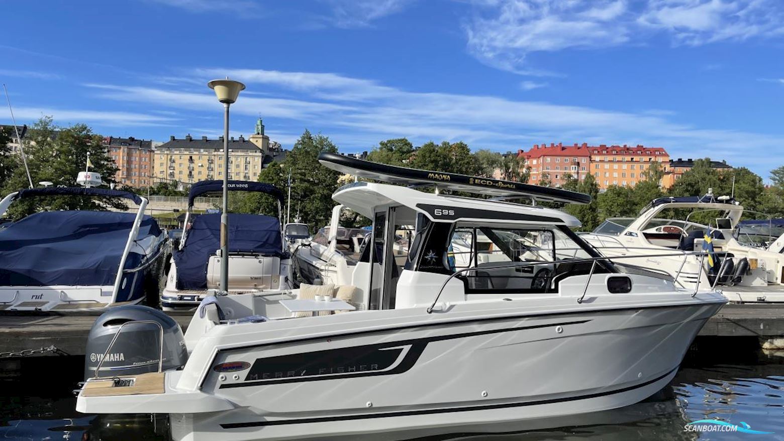 JEANNEAU MOTORBÅT MERRY FISHER 695 SÉRIE 2