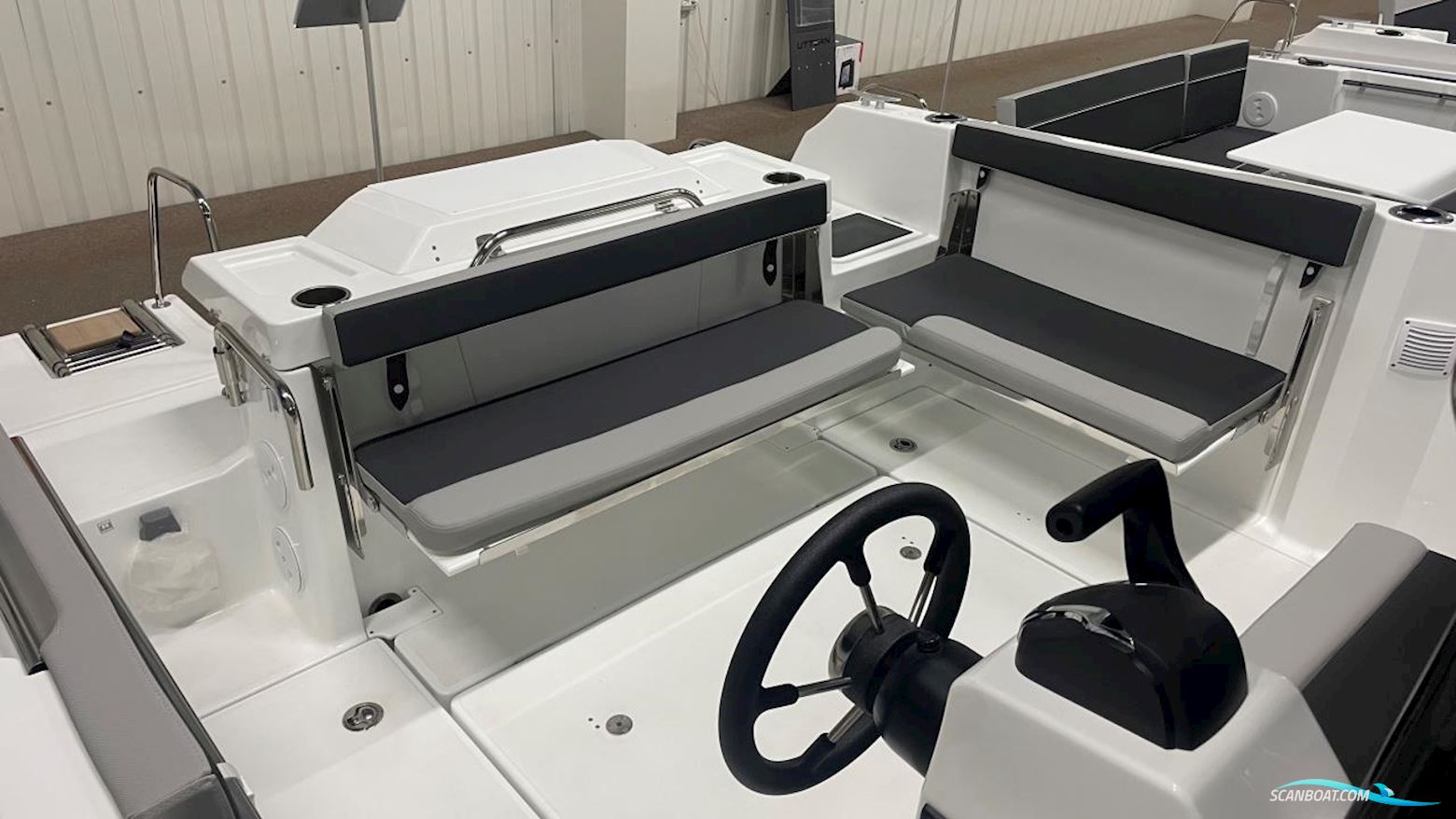 Jeanneau Motorbåt Merry Fisher 795 Sport