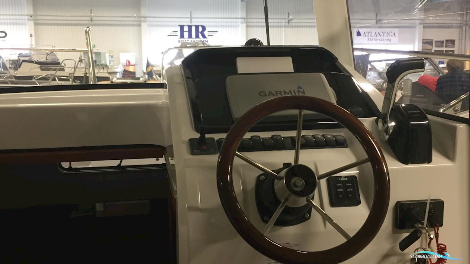 JEANNEAU MOTORBÅT MERRY FISHER 855 MARLIN