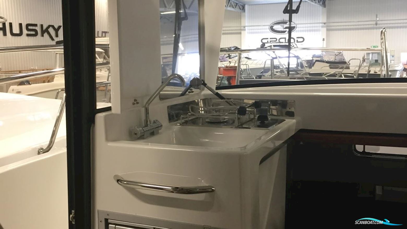 JEANNEAU MOTORBÅT MERRY FISHER 855 MARLIN