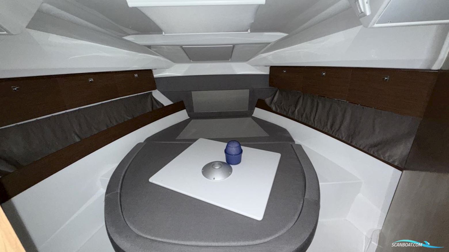 Jeanneau Motorbåt Merry Fisher 895