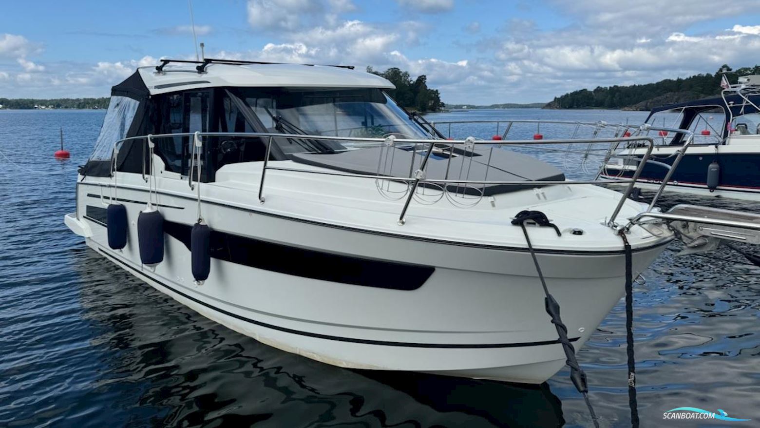 JEANNEAU MOTORBÅT MERRY FISHER 895 Motorbåd 2018, med Suzuki motor, Sverige