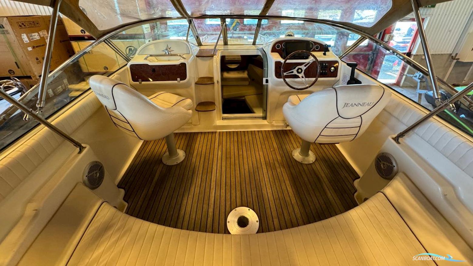 Jeanneau Motorbåt Runabout 755