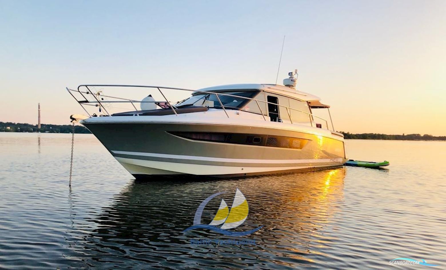 Jeanneau NC 11 Motorbåd 2011, med Volvo Penta D3-200 motor, Tyskland