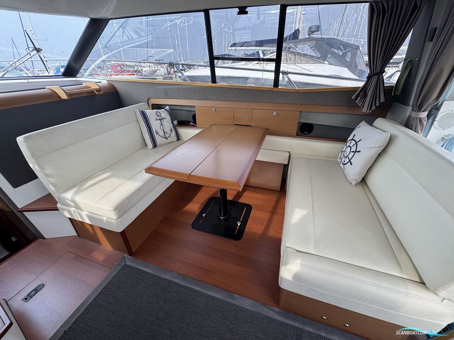 Jeanneau NC 11