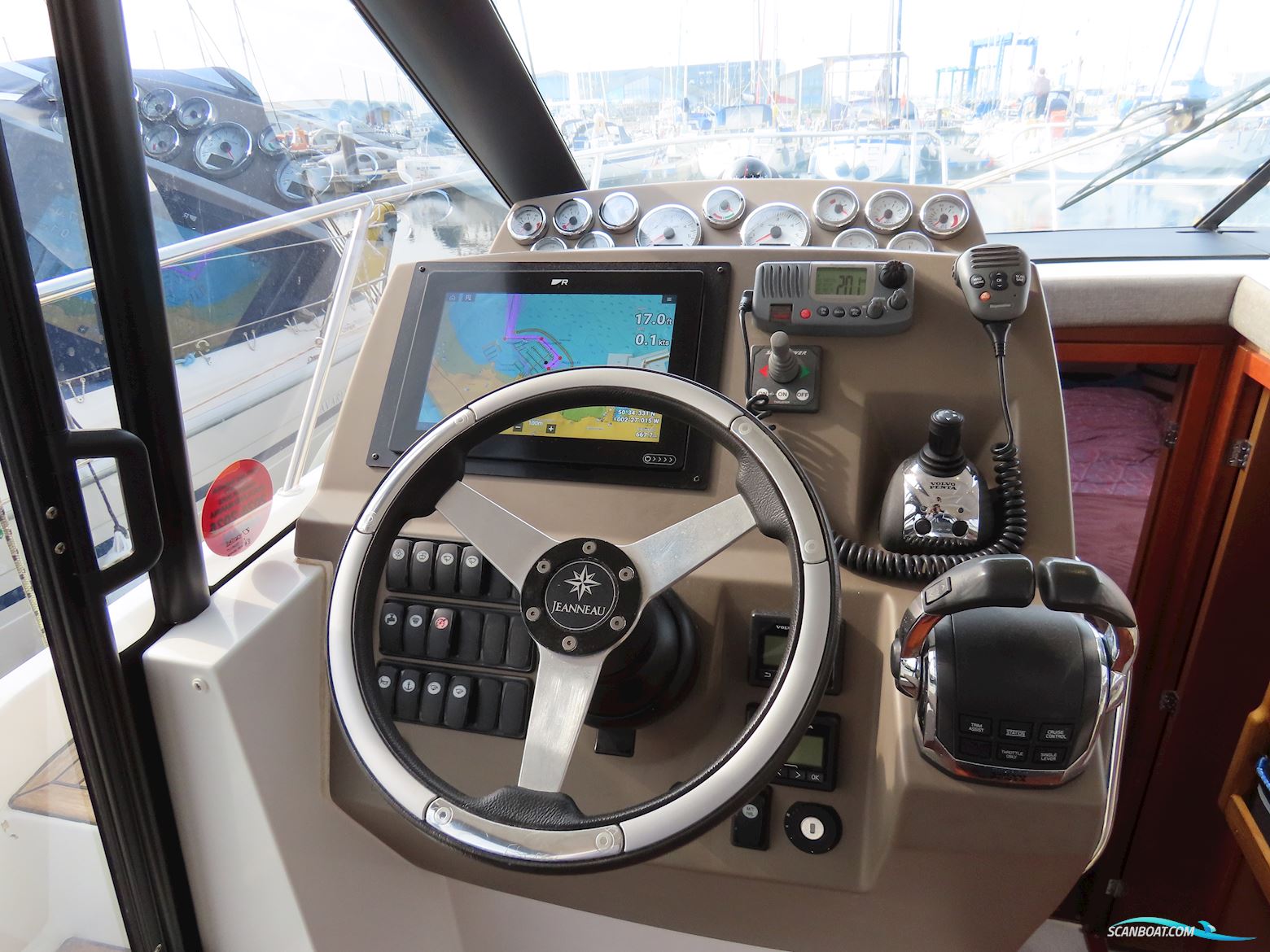 Jeanneau NC 11