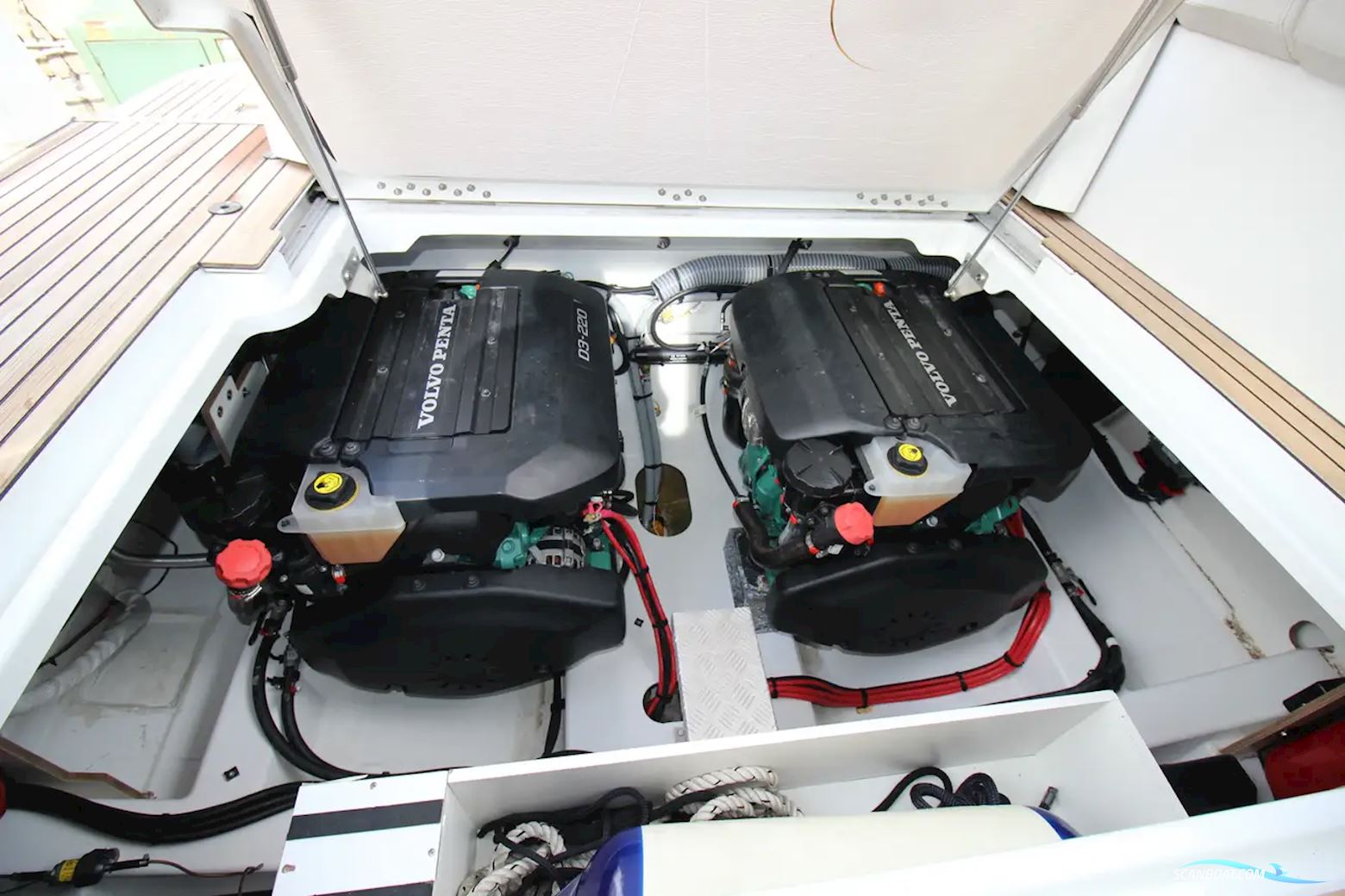 Jeanneau NC 33
