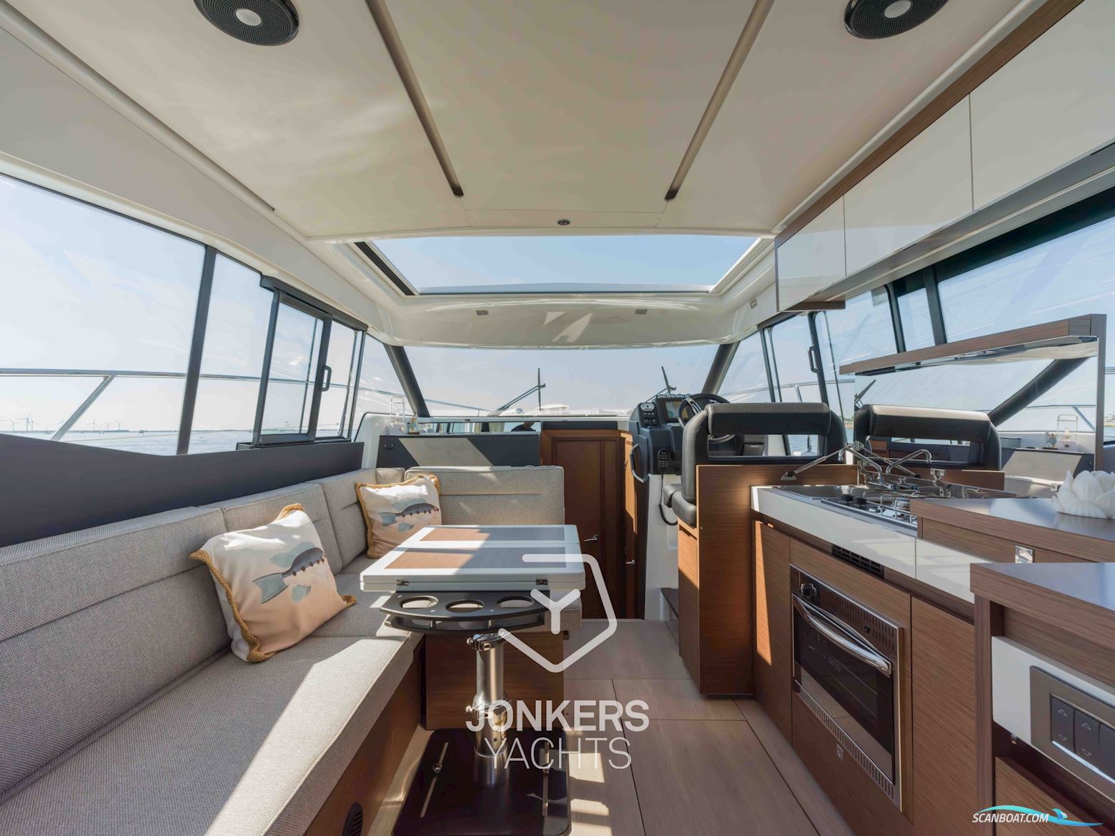 Jeanneau NC 37