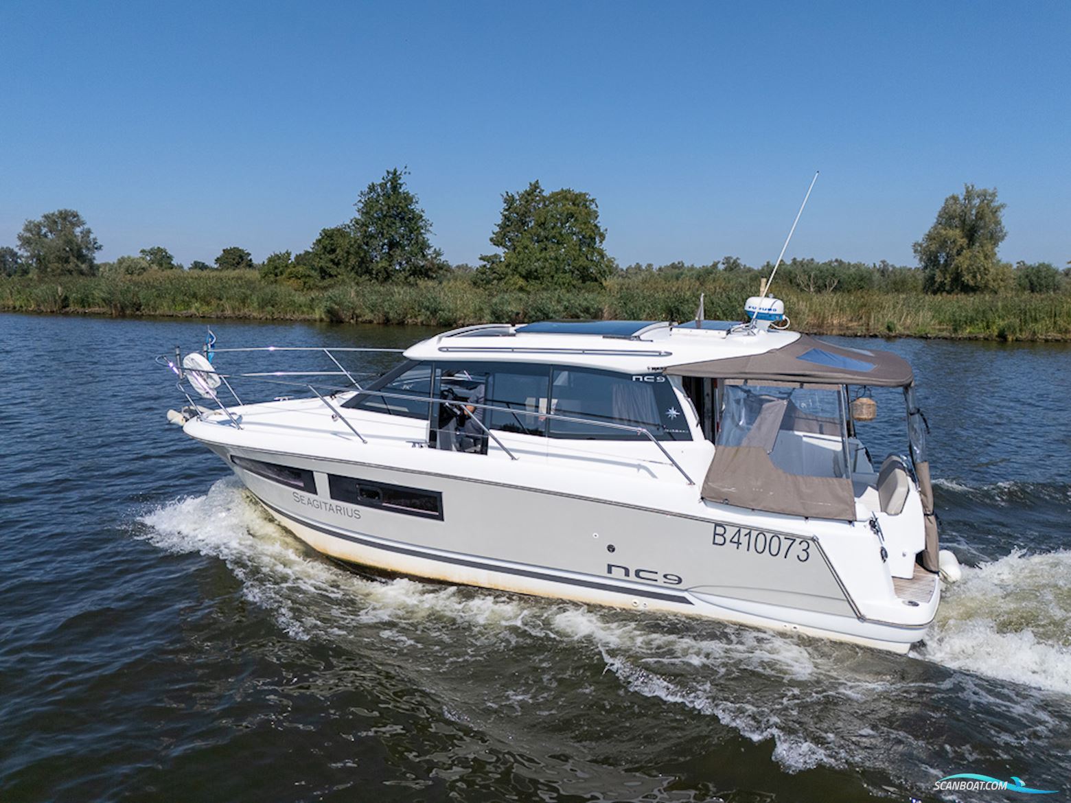 Jeanneau NC 9 Motorbåd 2017, med 1 motor, Holland