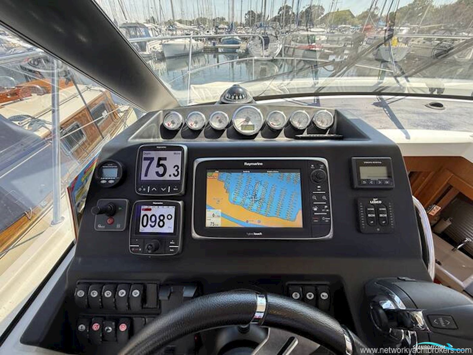 Jeanneau NC 9