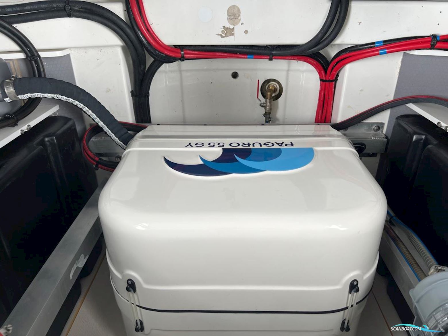 Jeanneau NC37 Met Slechts 87 Uur!