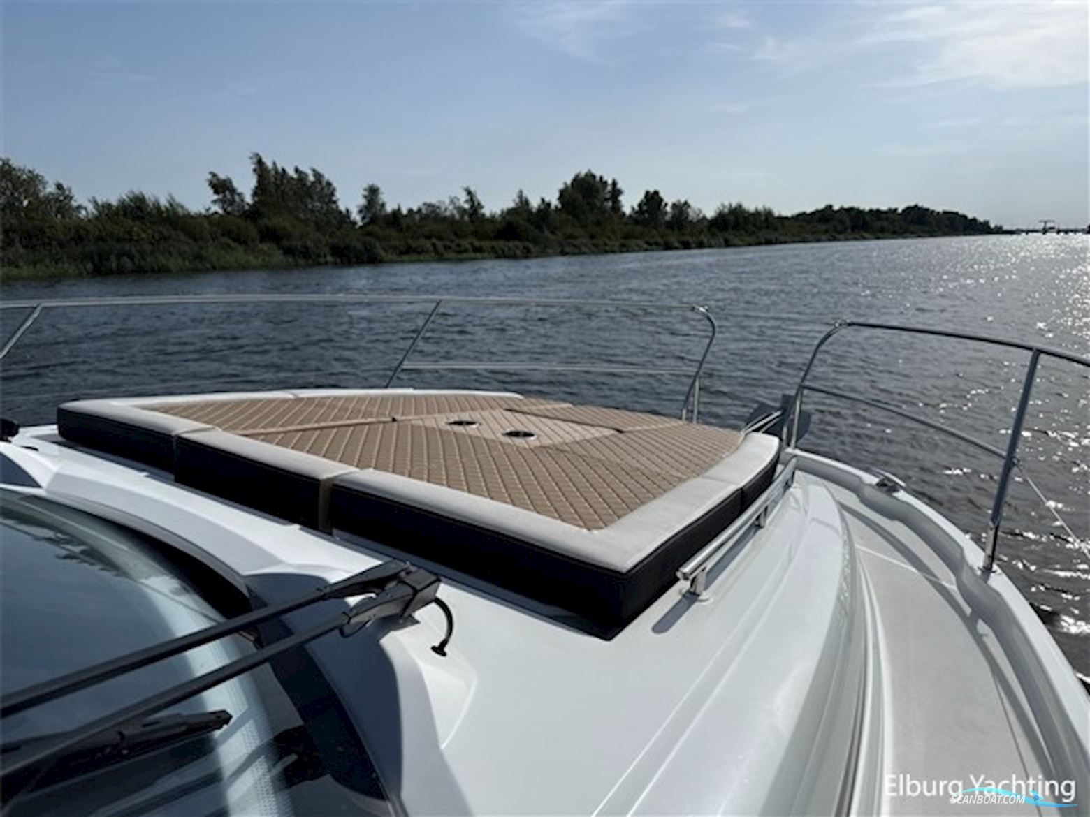 Jeanneau NC37