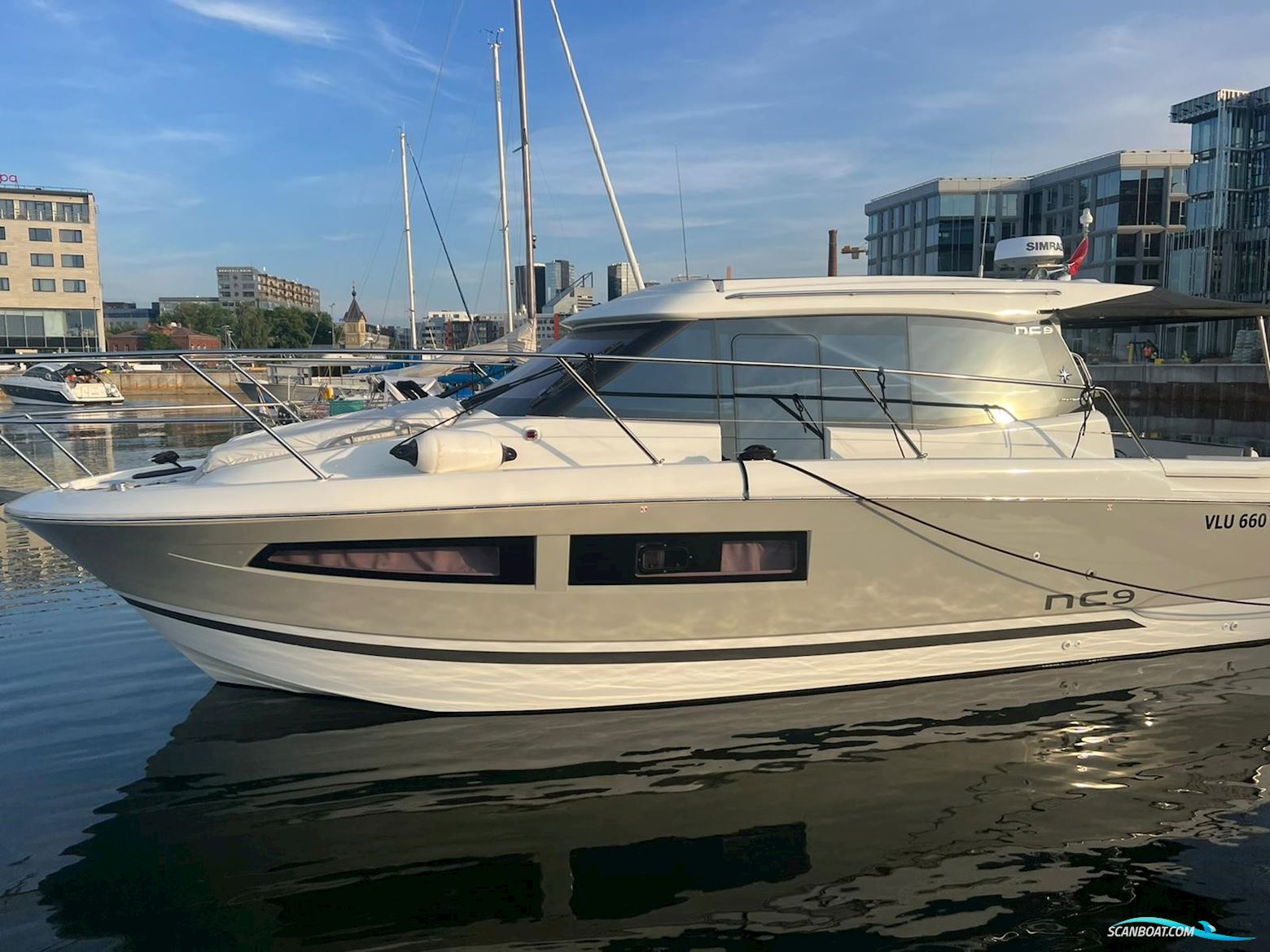 Jeanneau NC9 Motorbåd 2019, Holland
