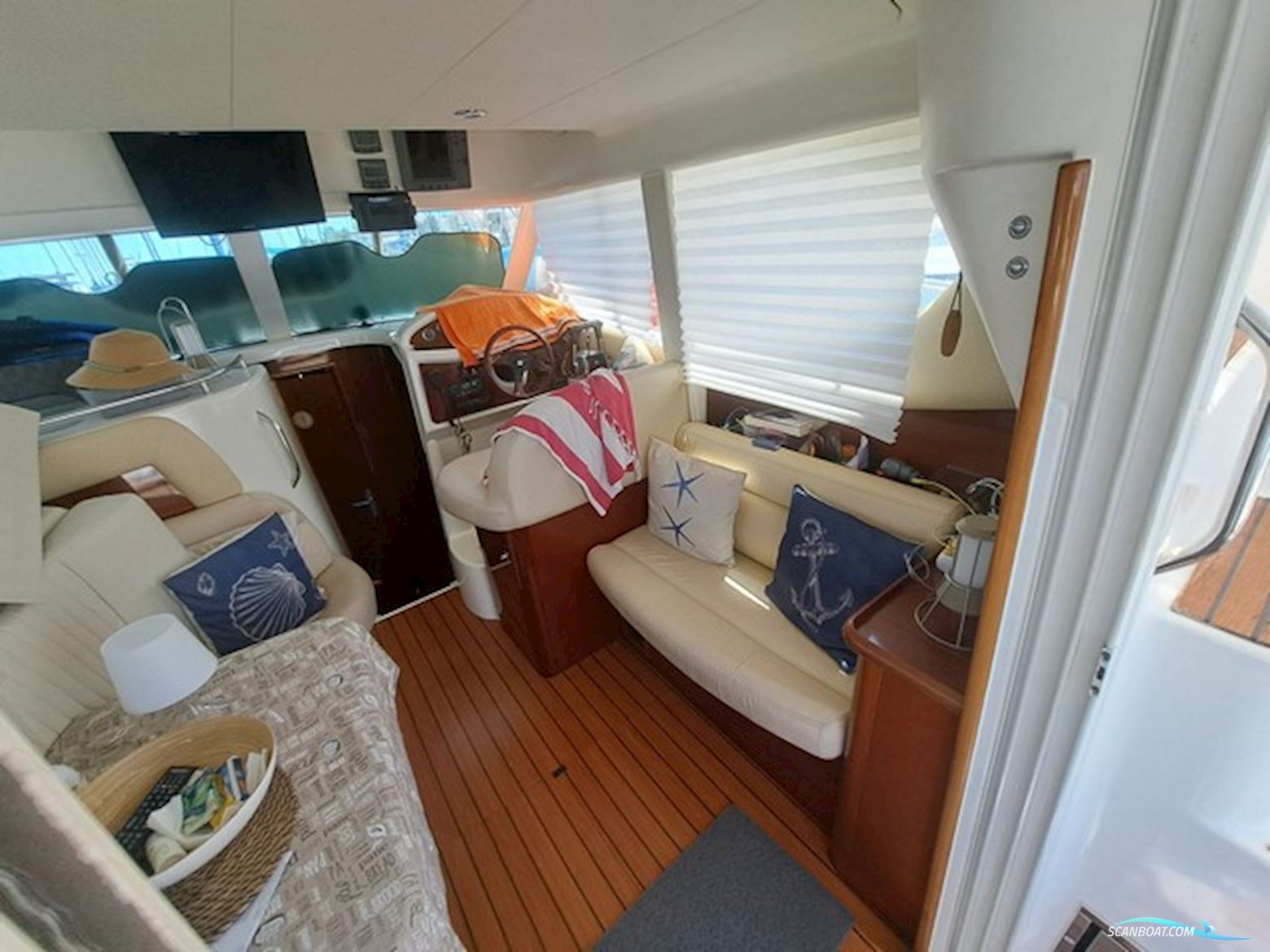Jeanneau Prestige 32 Fly
