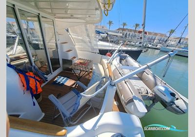 Jeanneau Prestige 32 Fly Motorbåd 2004, med Volvo Penta TAMD43 motor, Portugal