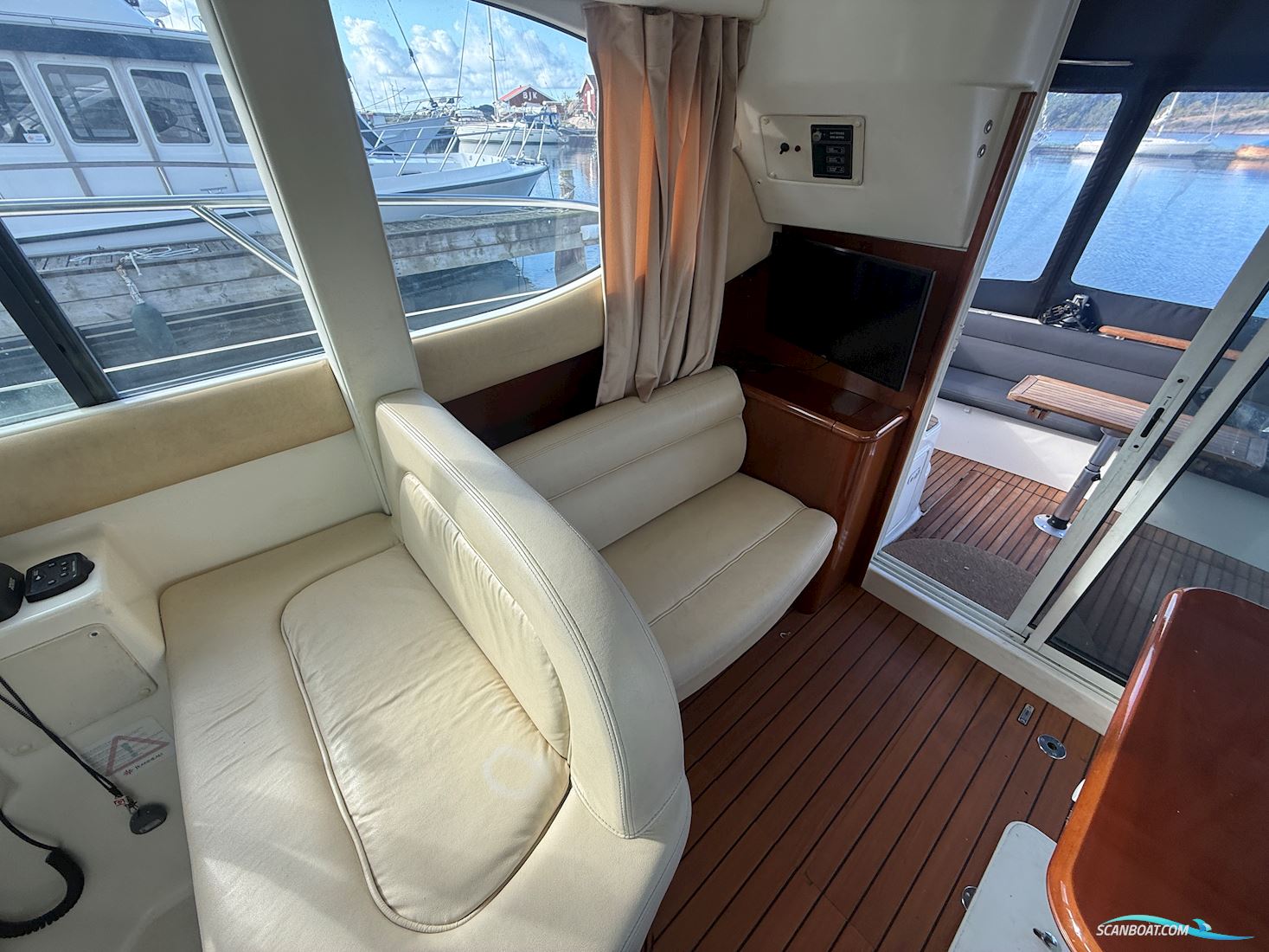Jeanneau Prestige 32 Fly