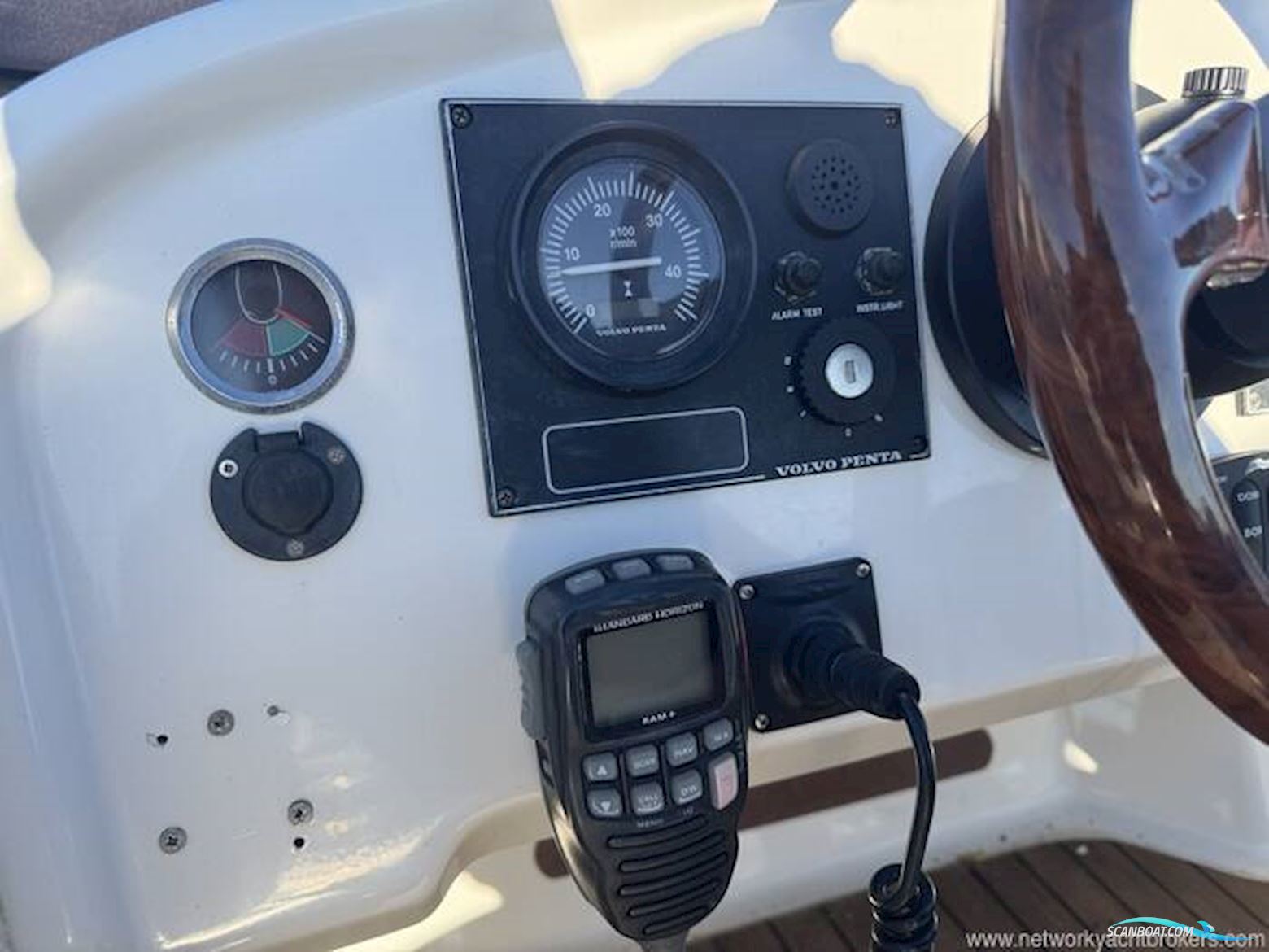 Jeanneau Prestige 32