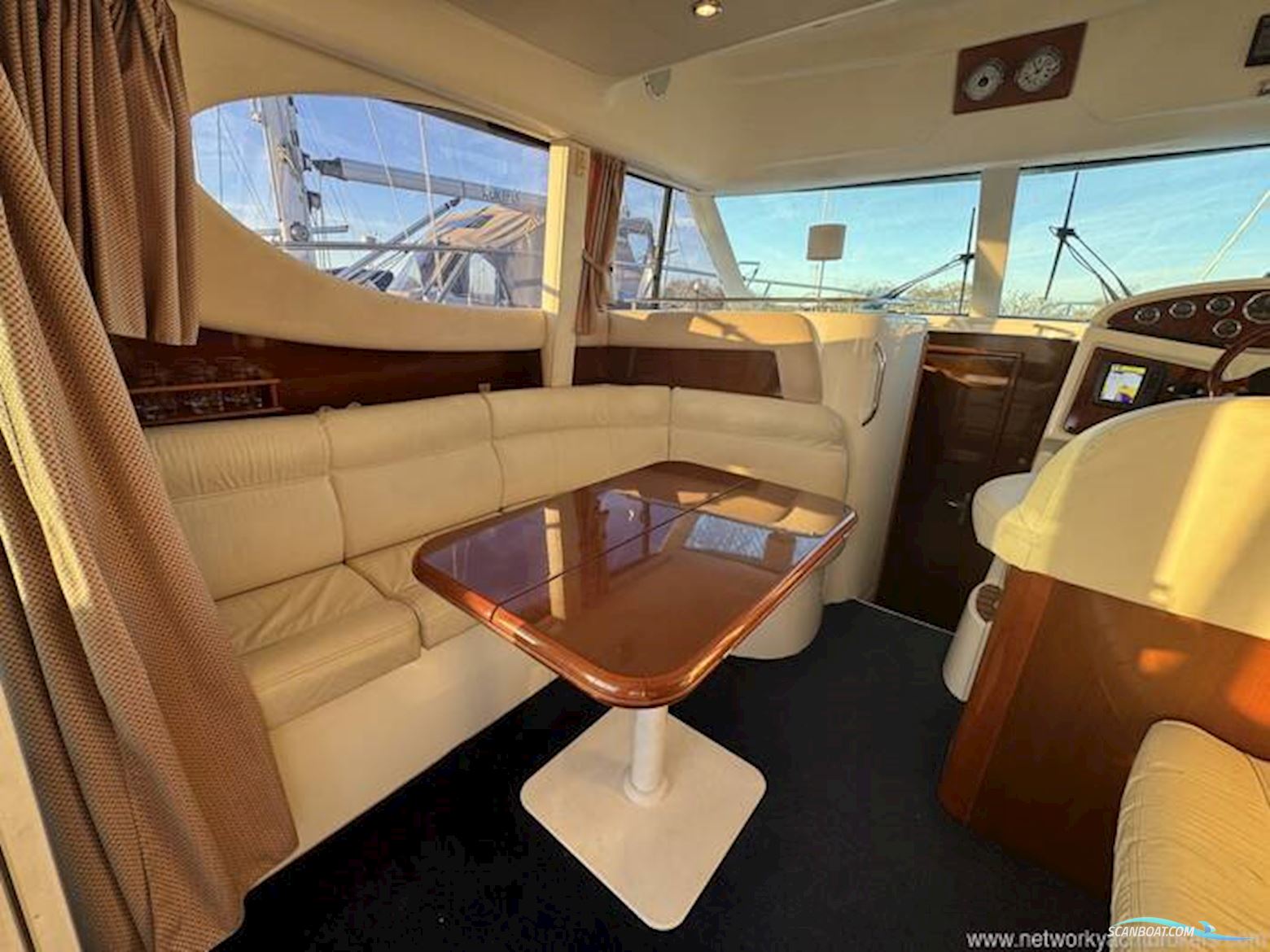 Jeanneau Prestige 32