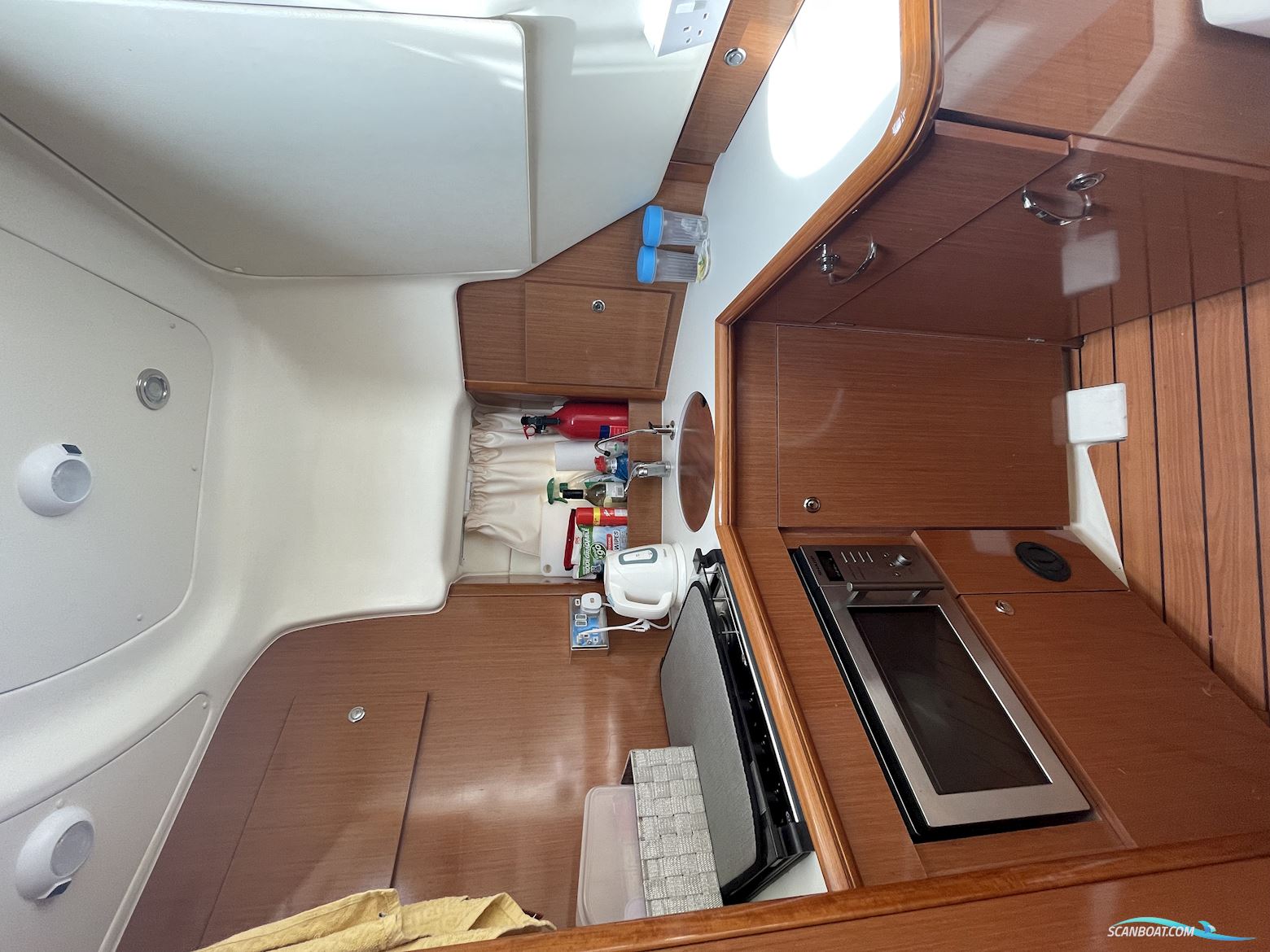 Jeanneau Prestige 32