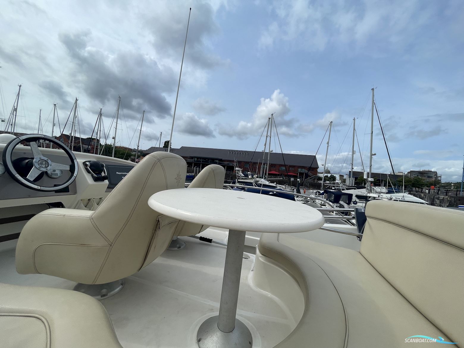 Jeanneau Prestige 32