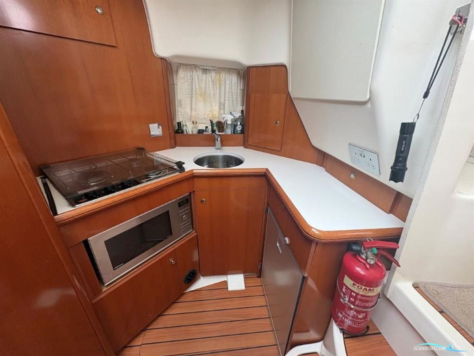 Jeanneau Prestige 32