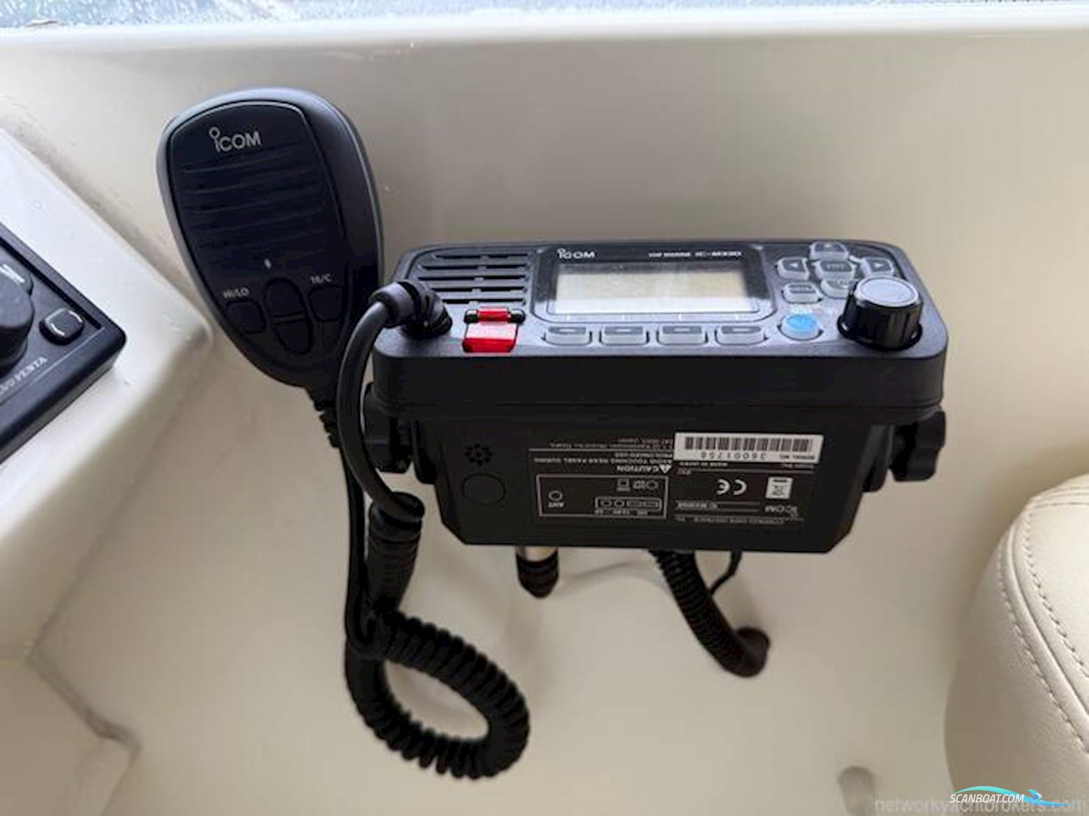 Jeanneau Prestige 34 S Hardtop