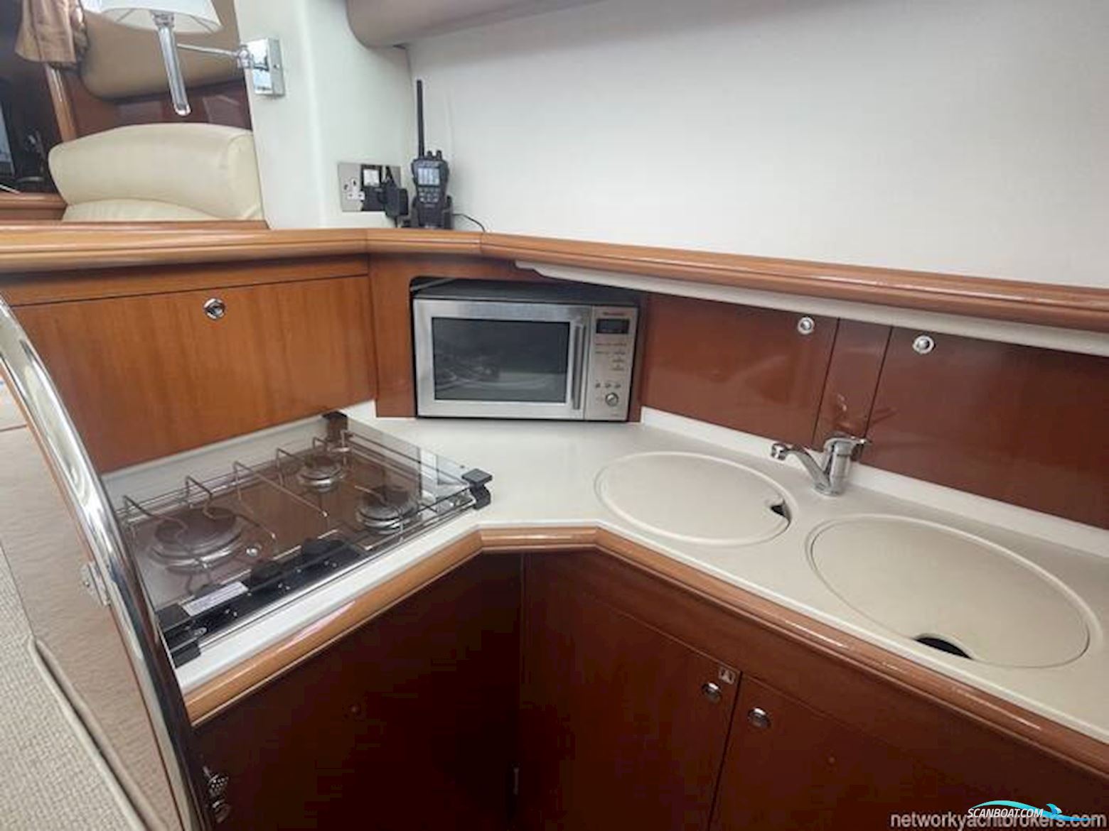Jeanneau Prestige 36