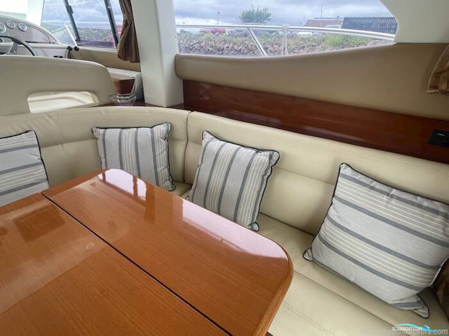 Jeanneau Prestige 36