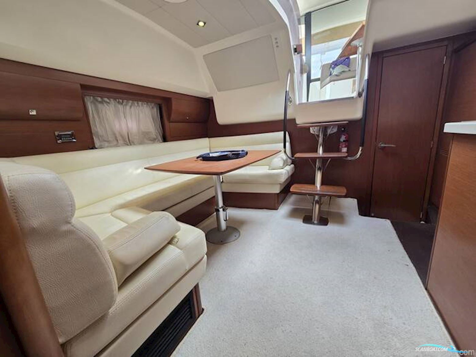 Jeanneau Prestige 390s