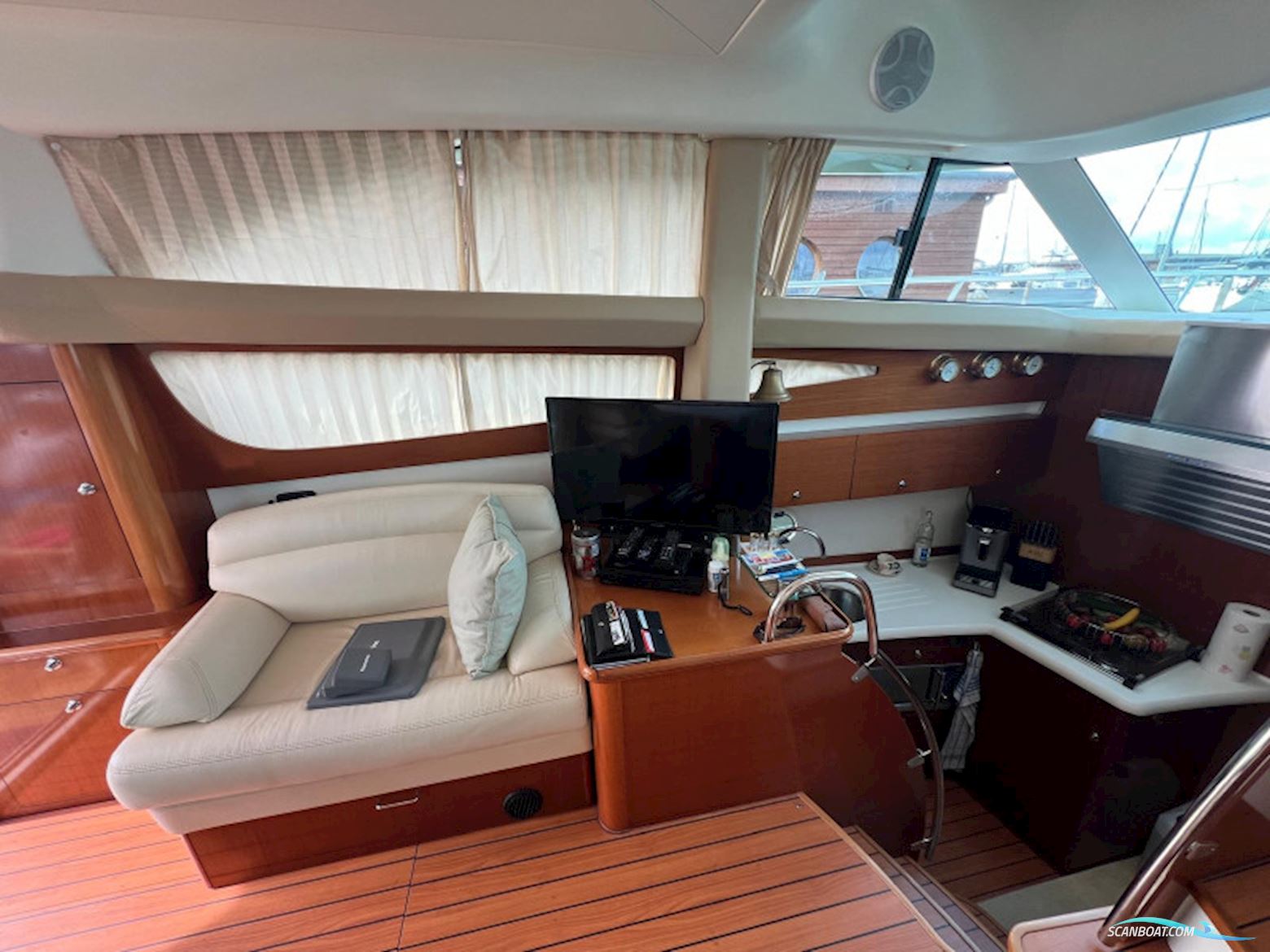 Jeanneau Prestige 42 Fly