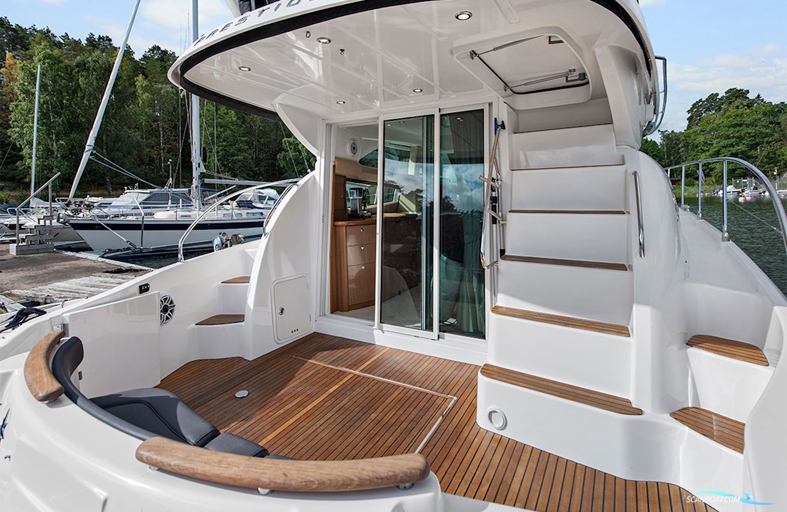 Jeanneau Prestige 42 Fly