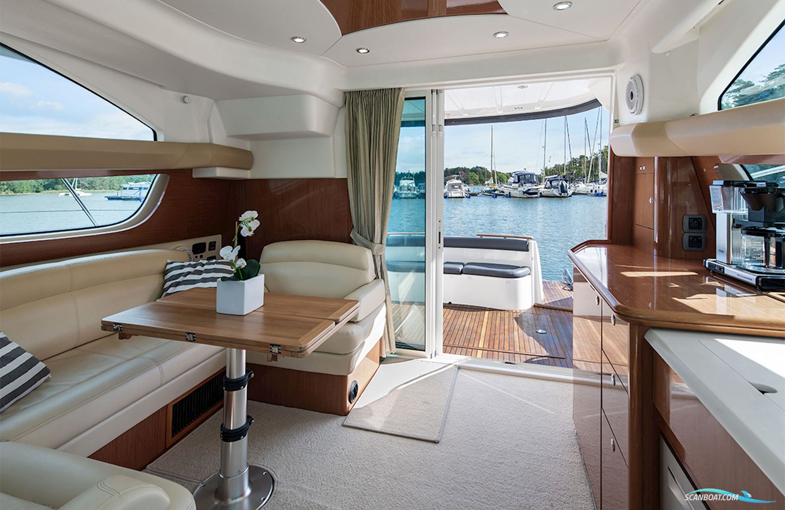 Jeanneau Prestige 42 Fly