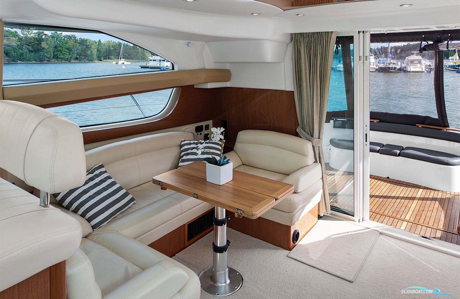 Jeanneau Prestige 42 Fly