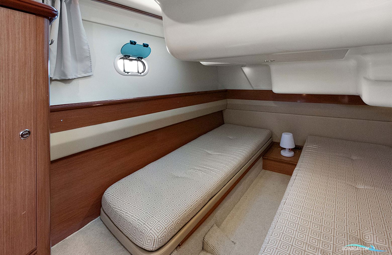 Jeanneau Prestige 42 Fly
