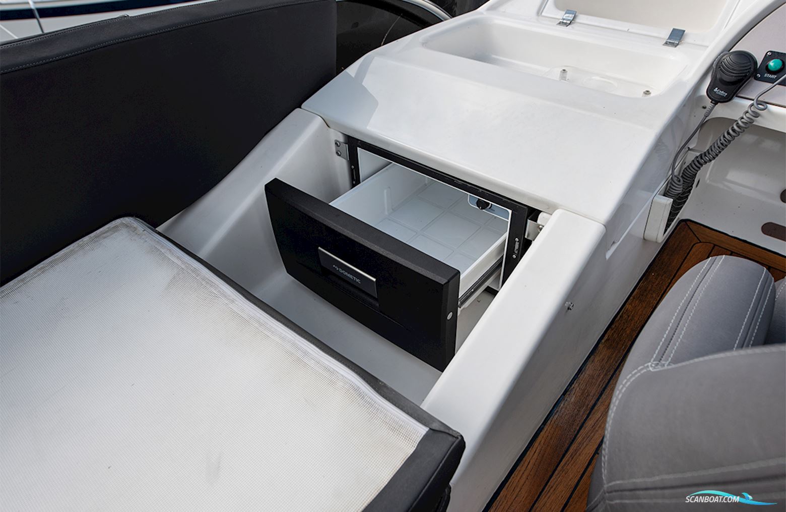 Jeanneau Prestige 42 Fly