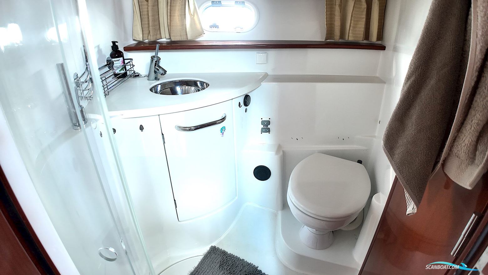Jeanneau Prestige 42 Flybridge